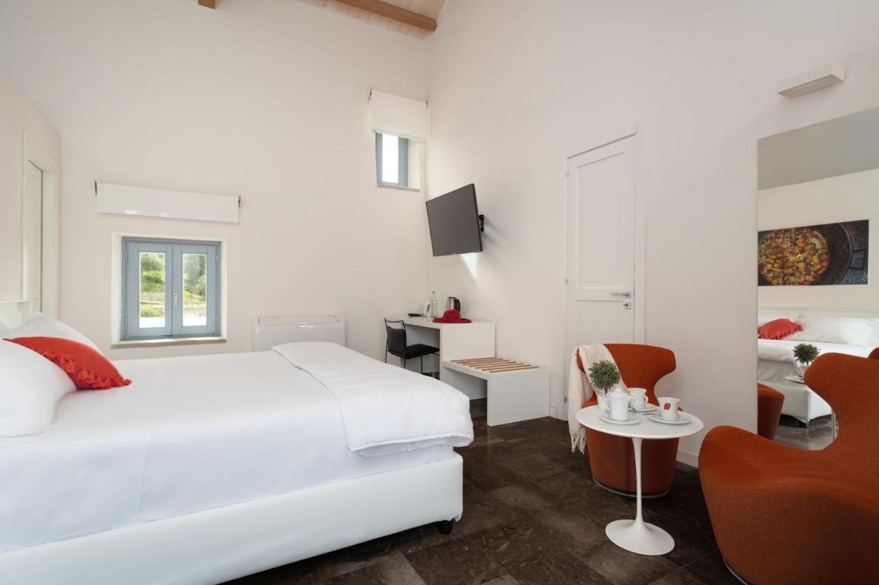 Borgo D'Orlando - Small Country Hotel Mirto  Eksteriør bilde
